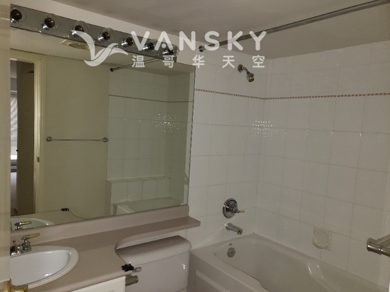 250925122717_master ensuite.jpg 1.jpg